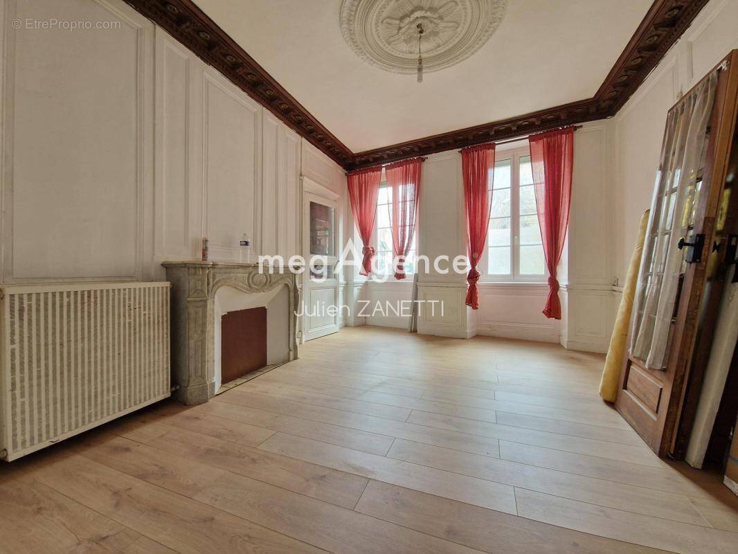 Appartement à LAMBALLE
