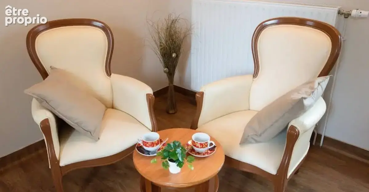 INVESTISSEMENT LOCATIF  Lorcy  Résidence EHPAD Hostellerie du Château - 8,17% de rentabilité - photo 7