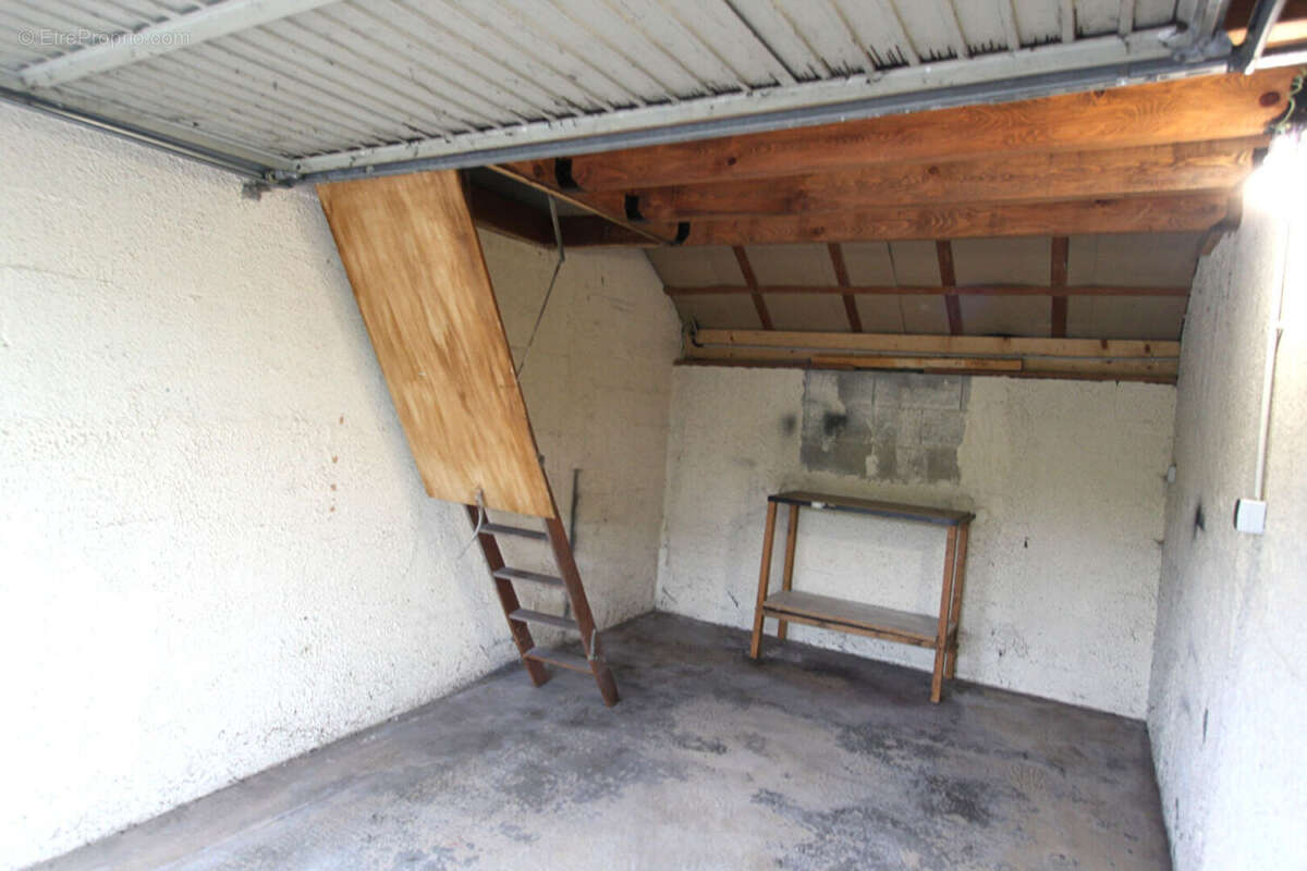 Appartement à SAINT-MARTIN-BELLEVUE