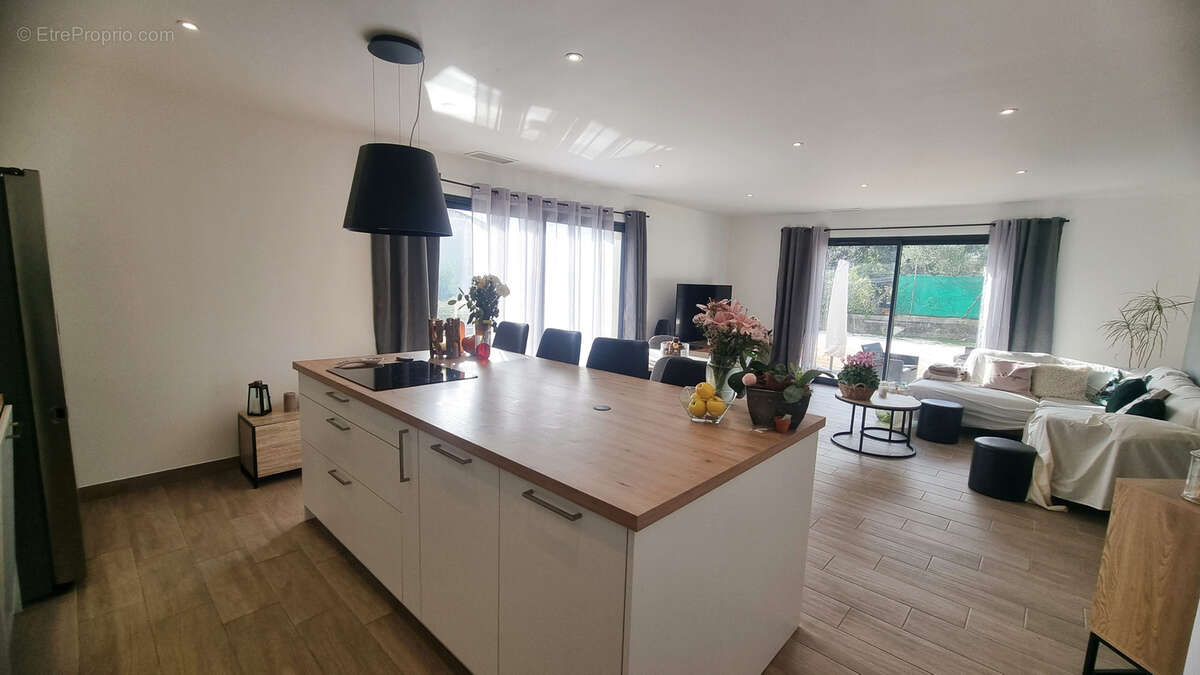 Maison à PIERREFEU-DU-VAR