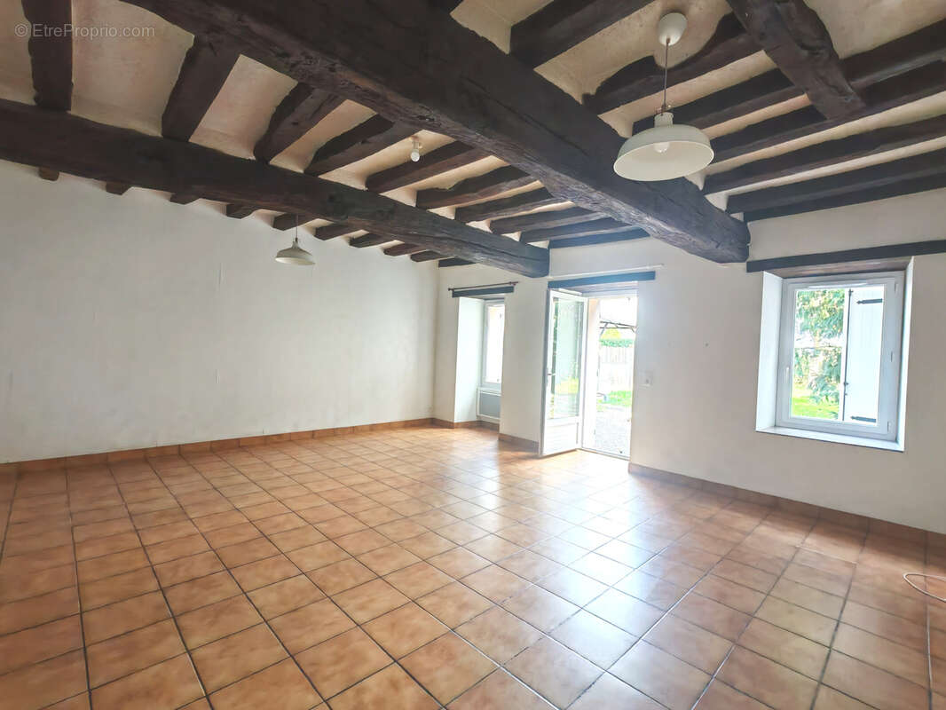 Maison à LA ROUXIERE