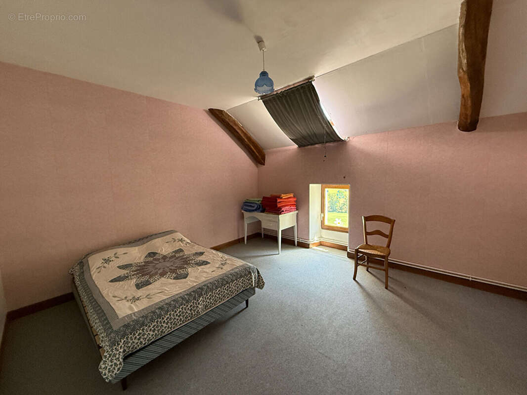 Propriété de charme en pleine nature avec gîte et dépendances - photo 11