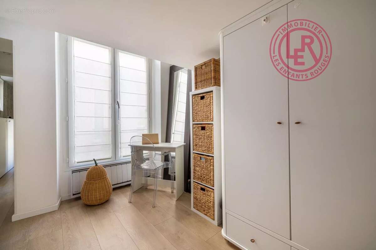 Appartement à PARIS-4E
