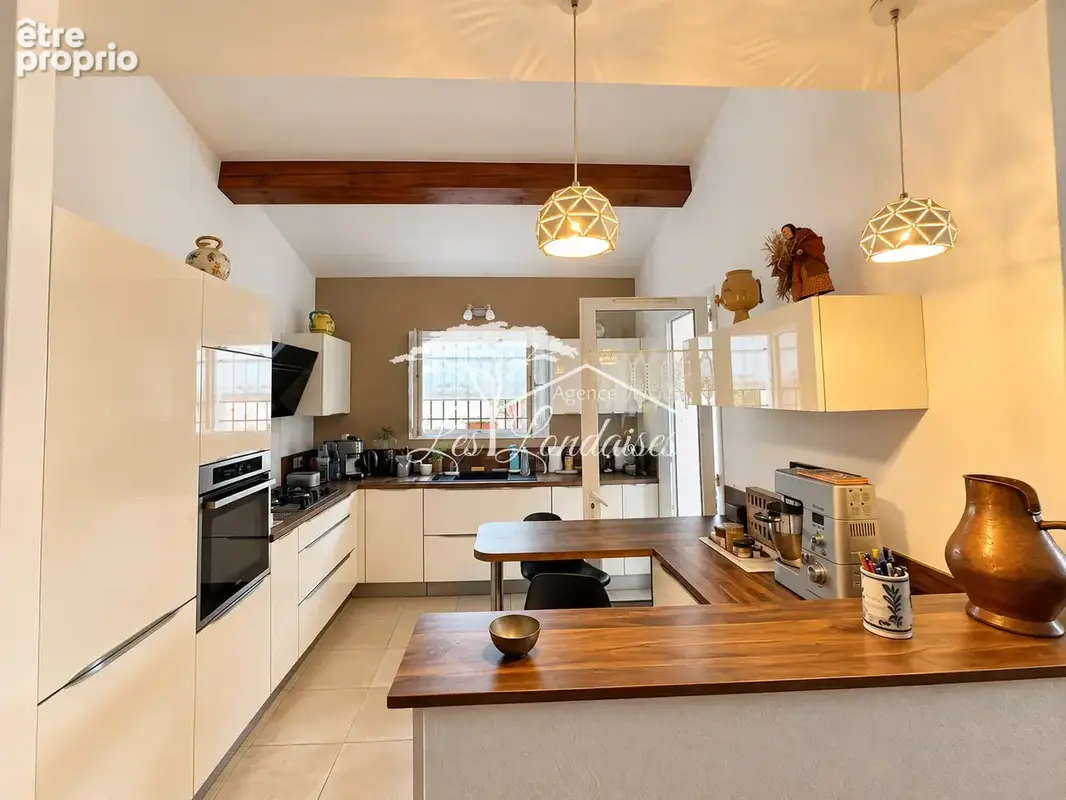 La londe-les-maures   maison individuelle de 130 m2 sur terrain de 668 m2   proche centre-ville - photo 4