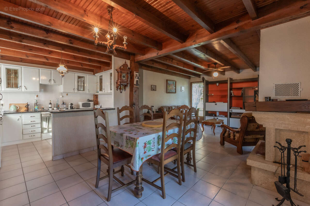 Maison à TOSSE
