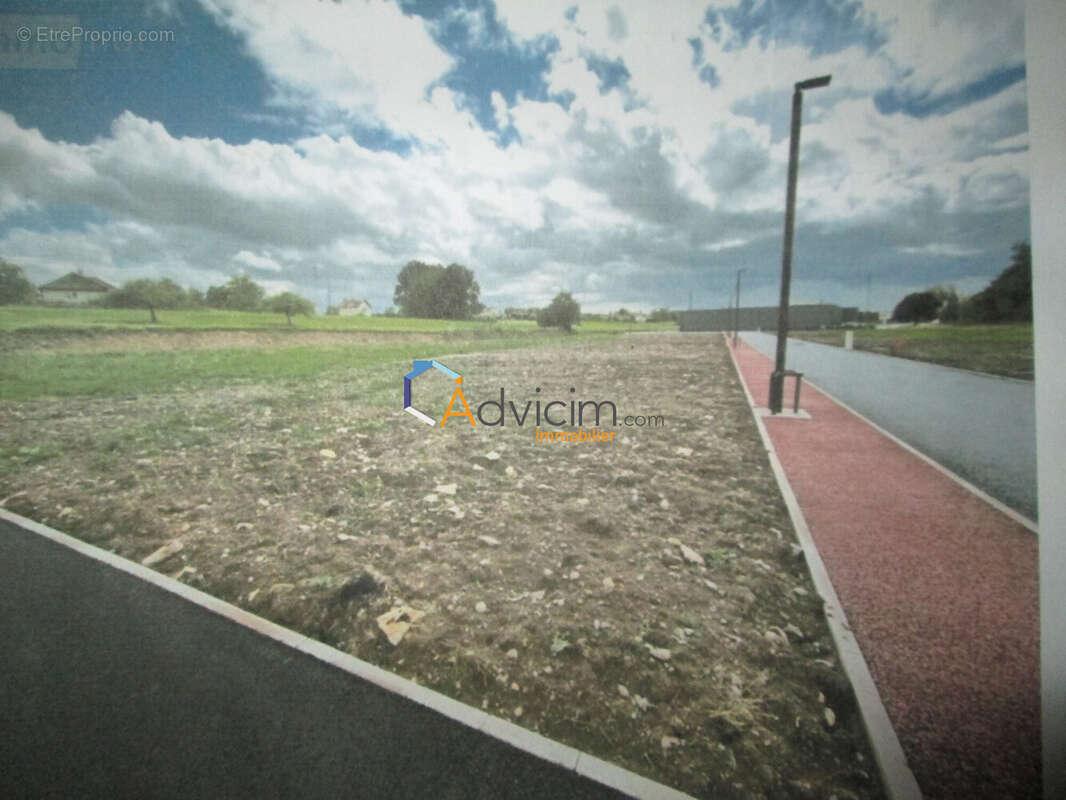 Terrain à FOUGEROLLES