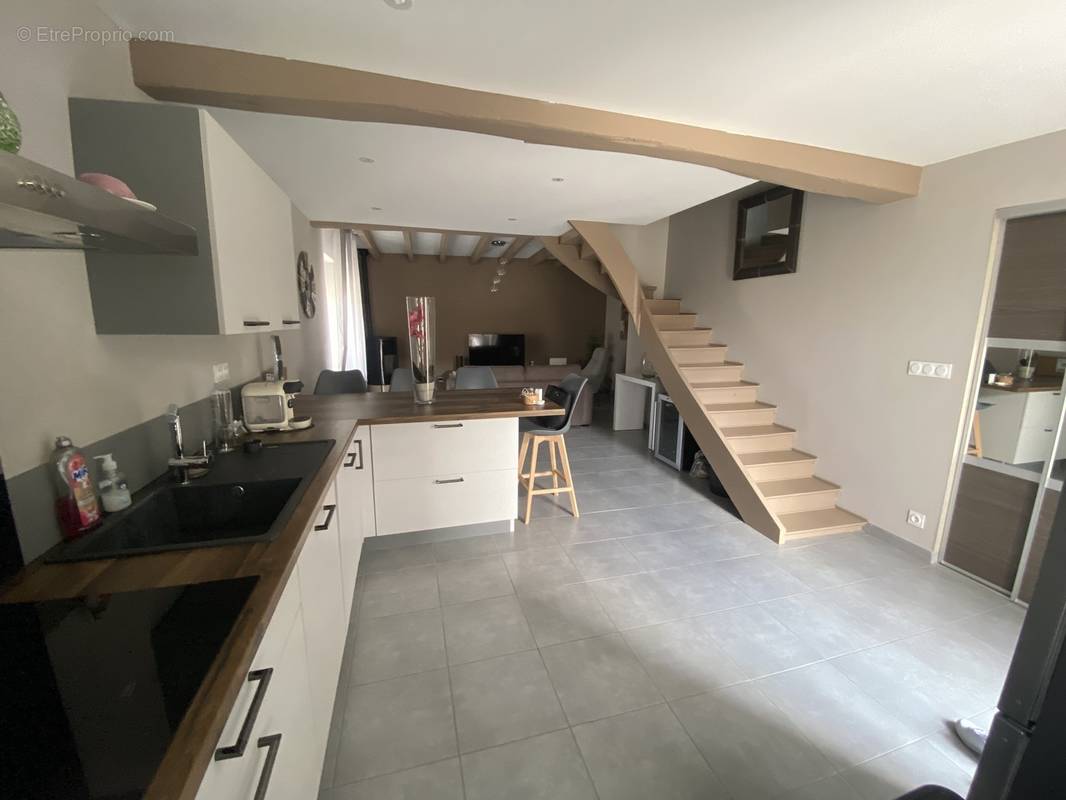 Maison à BOURGOIN-JALLIEU