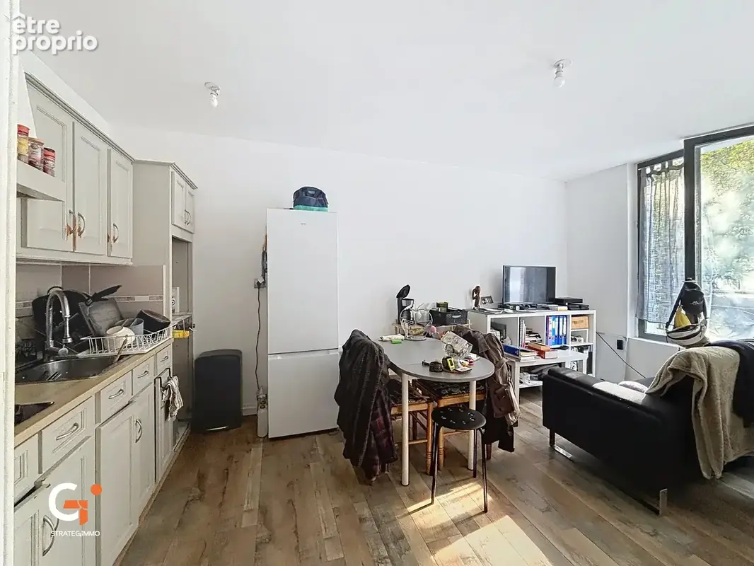 Charmant T2 au 1 er étage loué 550 euros HC - photo 1