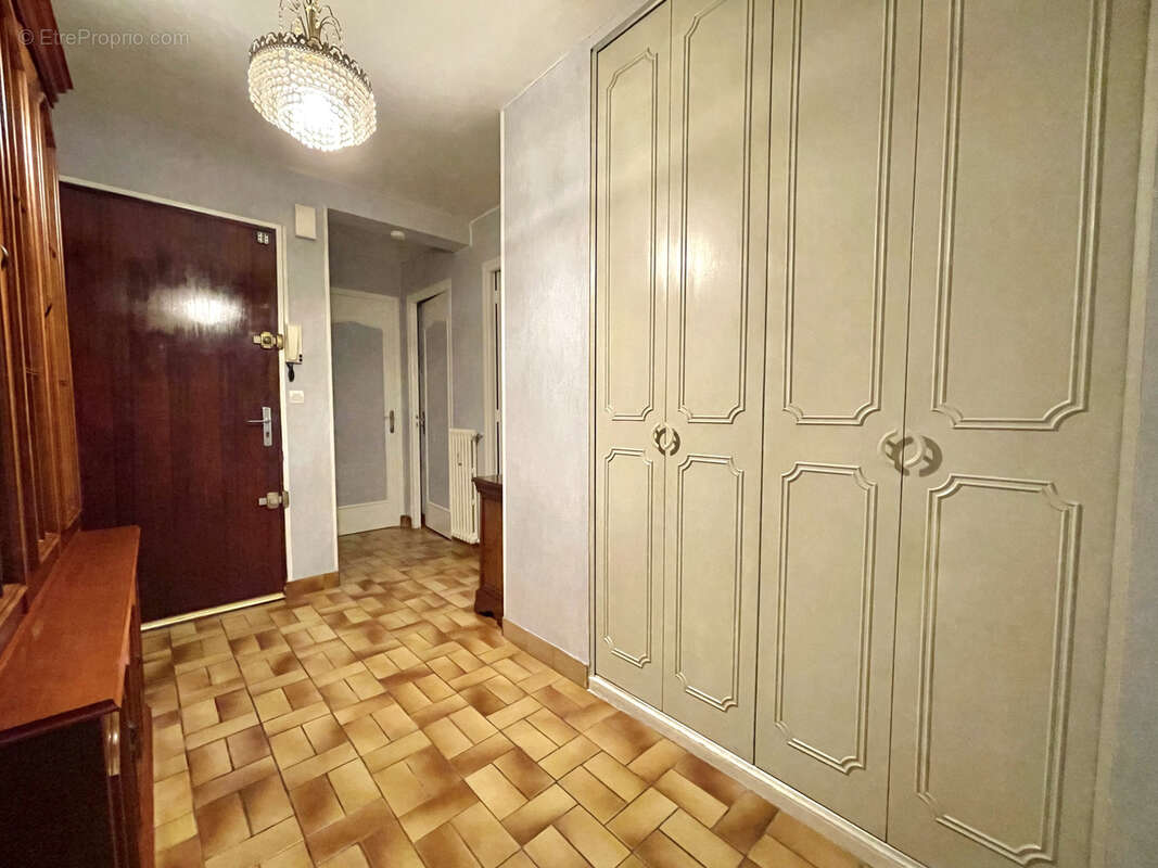 Appartement à HEROUVILLE-SAINT-CLAIR