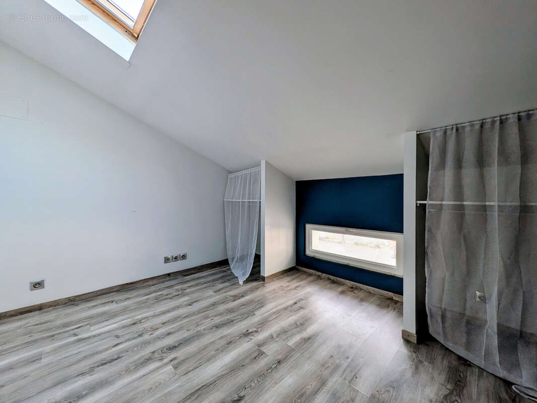 Appartement à JARVILLE-LA-MALGRANGE