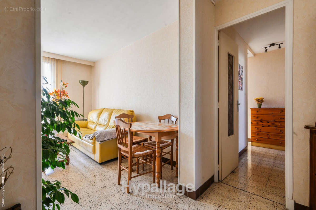 Appartement à MARSEILLE-10E