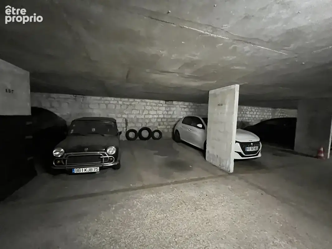 Parking / box Montrouge 12 m2 - photo 8