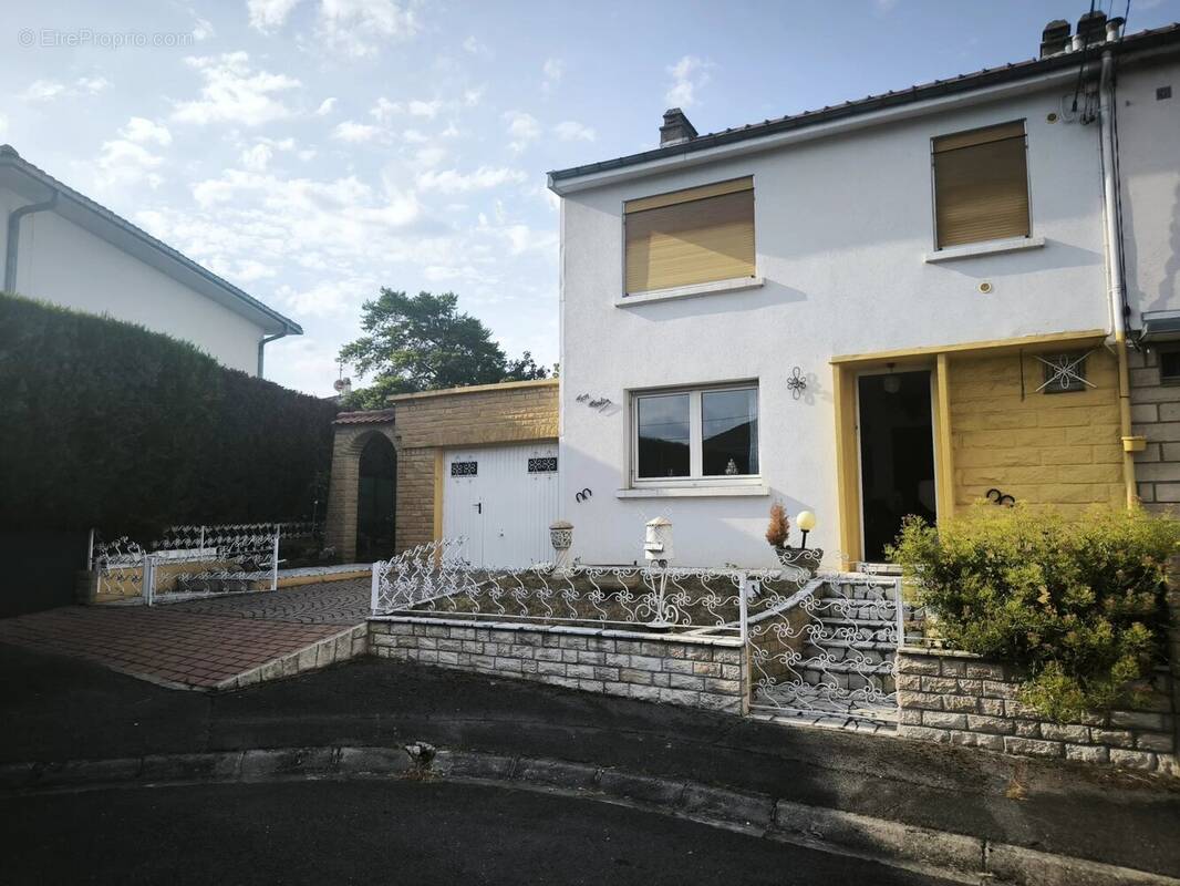 Maison à BERTRANGE