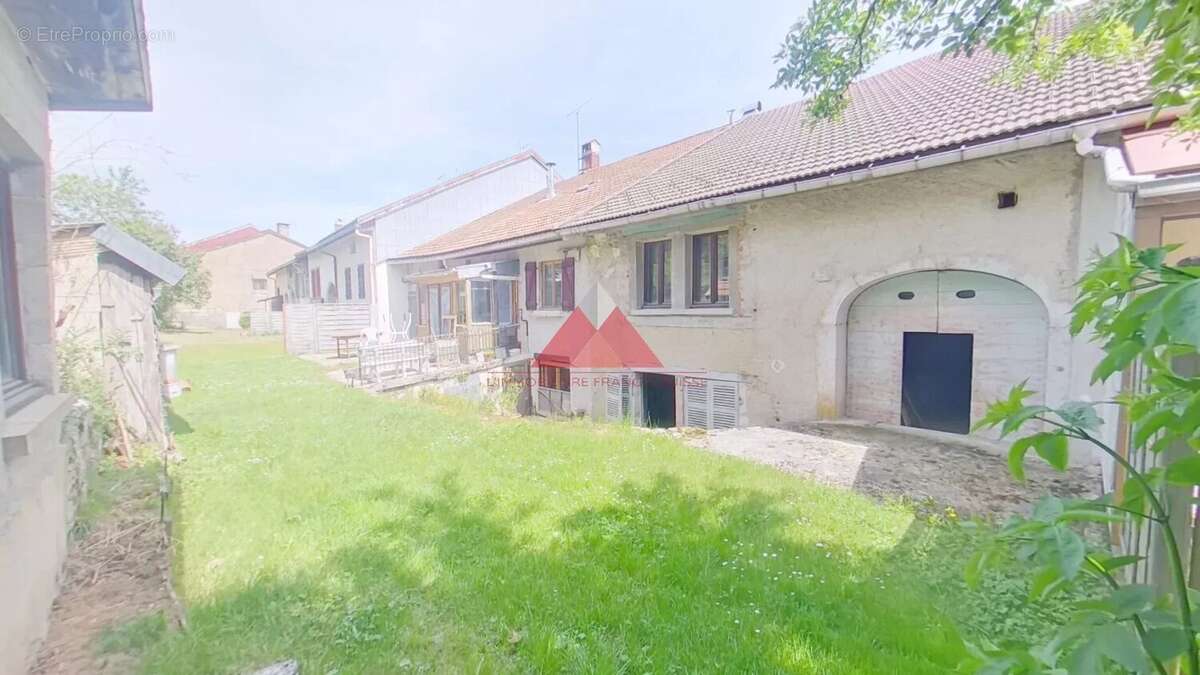Maison à COISERETTE