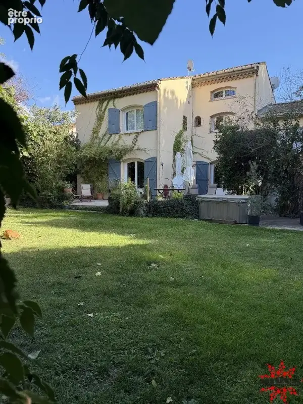 Béziers,maison de caractère sur 695m² de terrain - photo 2