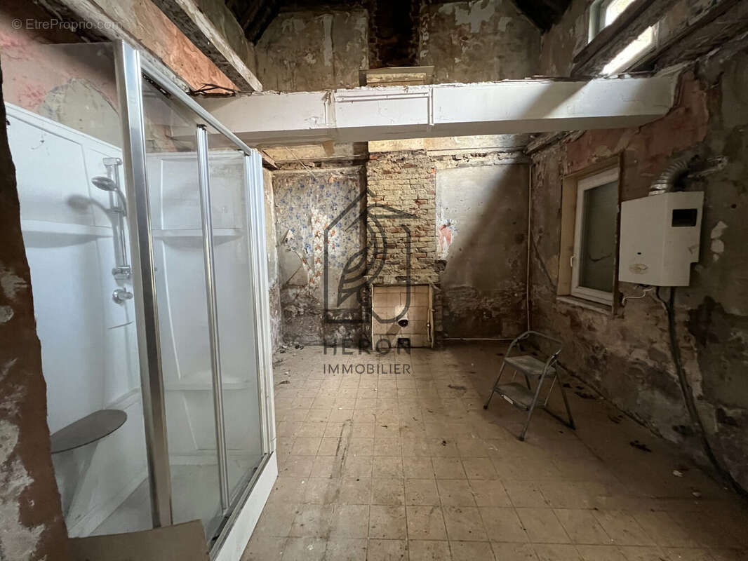 Maison à AULNOY-LEZ-VALENCIENNES