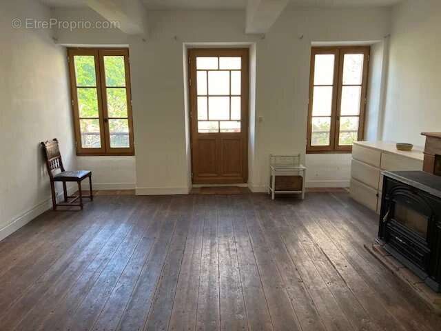 Maison à SAINT-CLAR