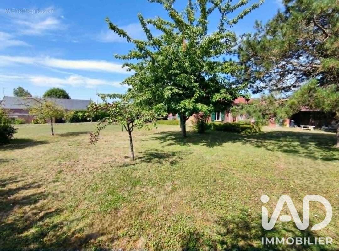 Maison 101 m² à Roiglise  - photo 3