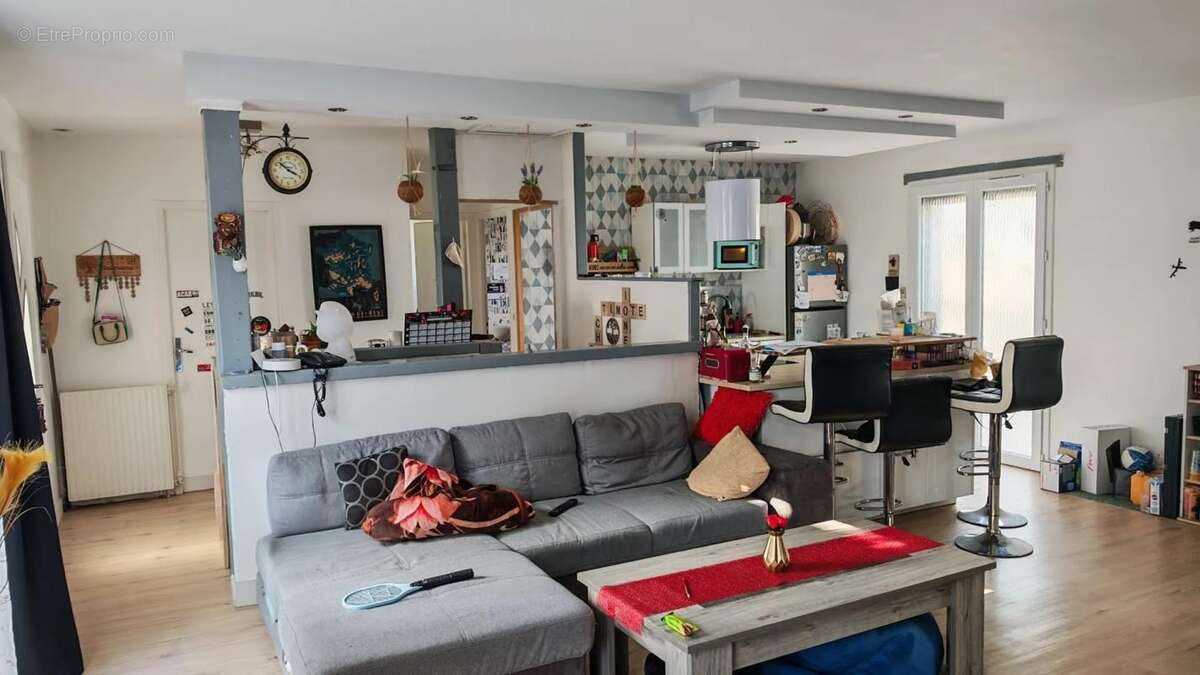 Maison à MONTBAZON