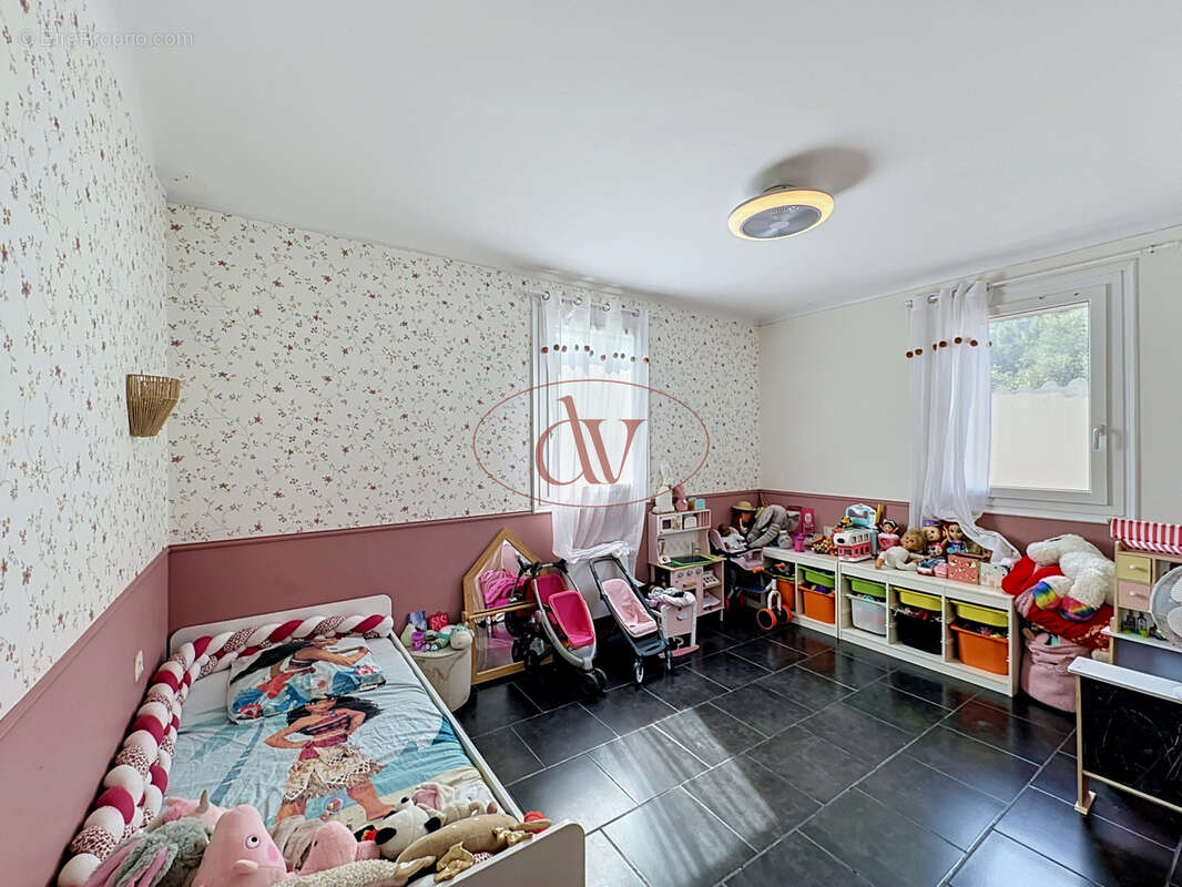 Maison 167 m² à Elne  - photo 10