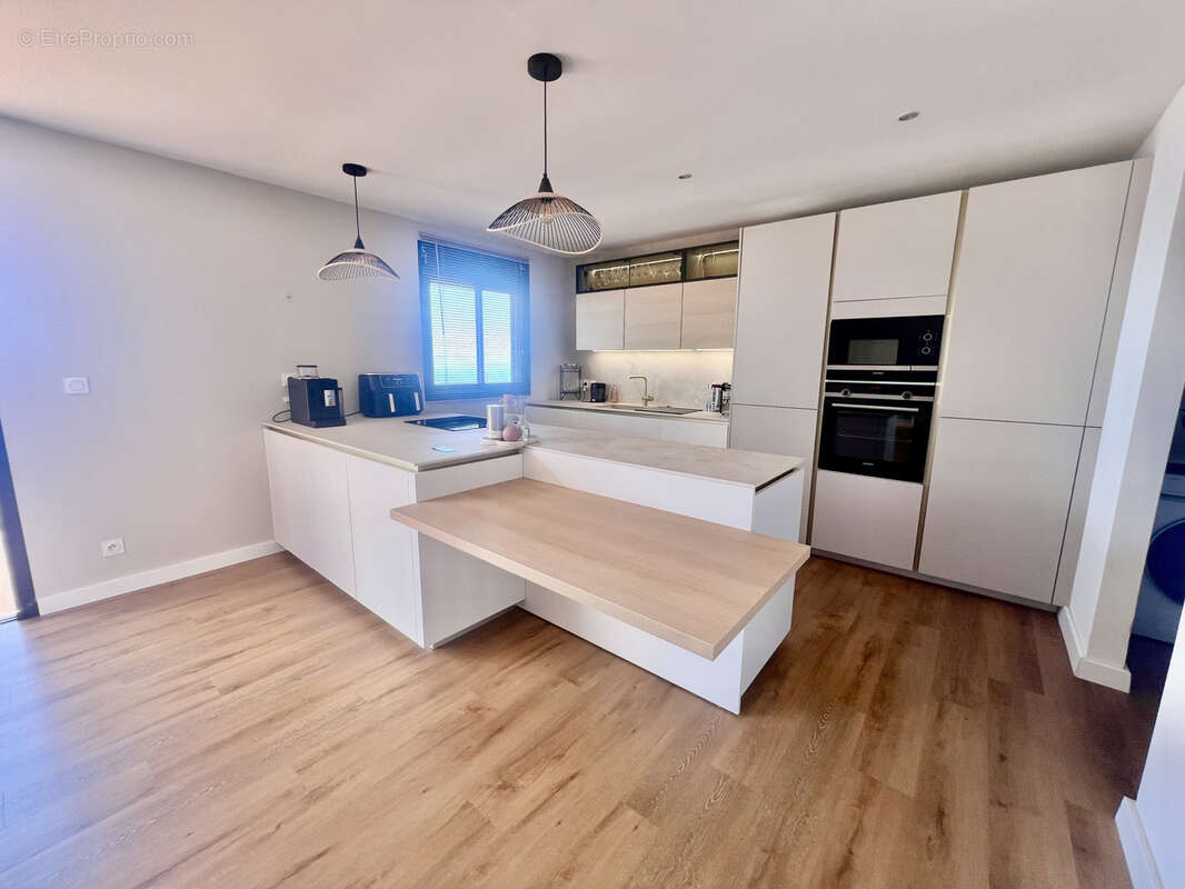 Maison à SAINT-DENIS