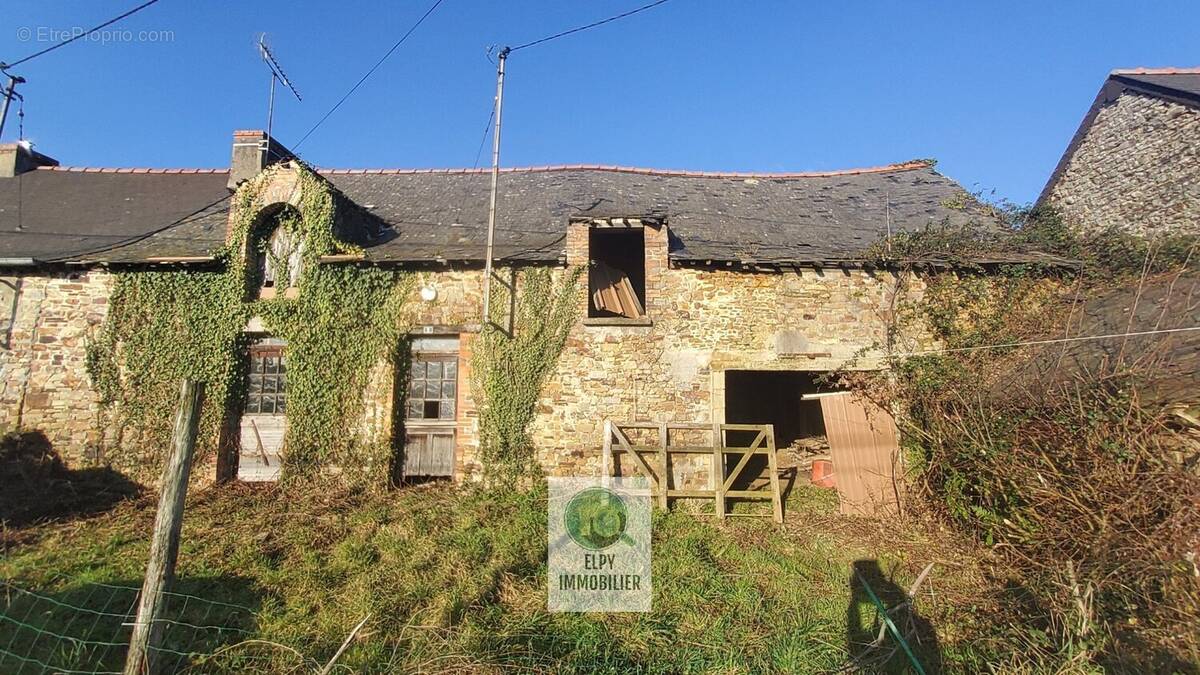 Maison à TEILLAY