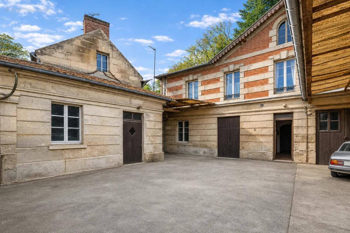 Maison à PIERREFONDS