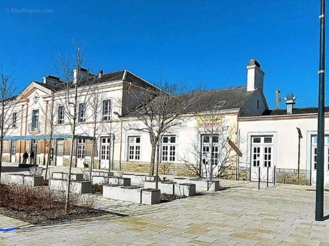 Parking à BRECH