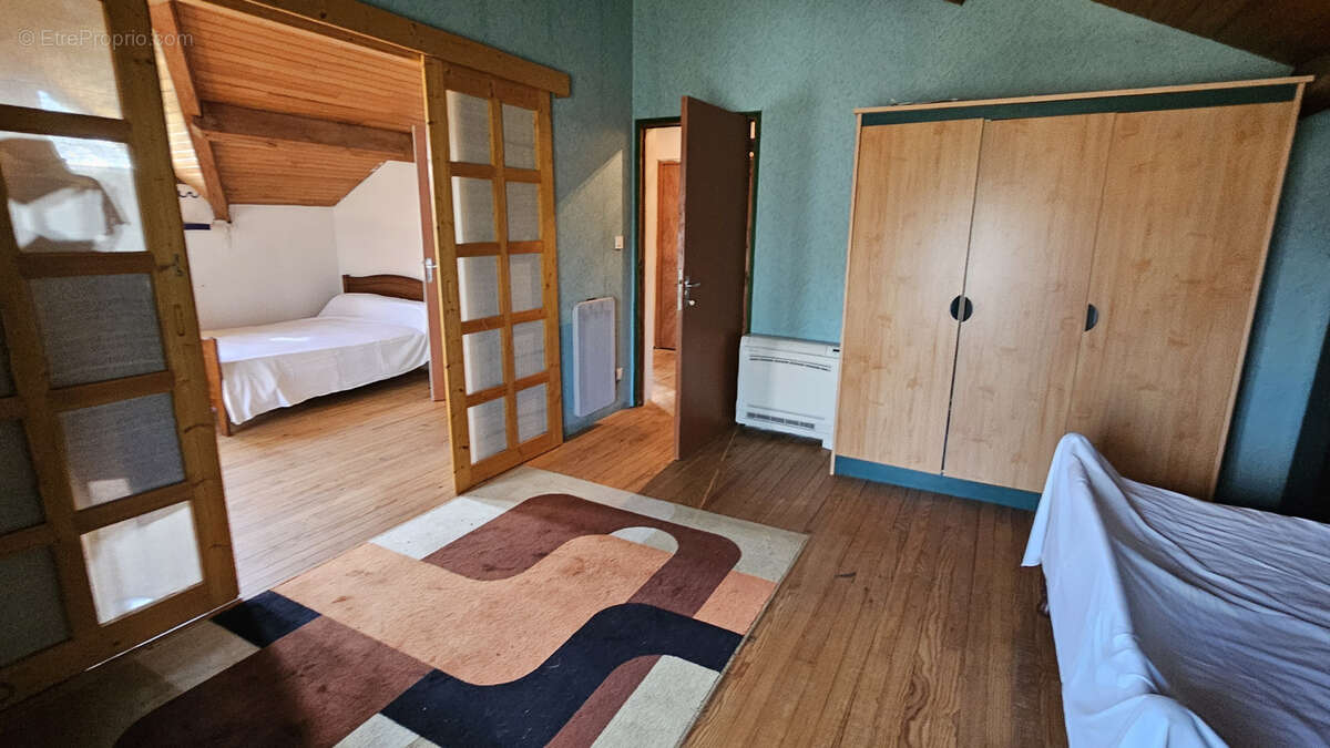 Maison à L&#039;ISLE-EN-DODON