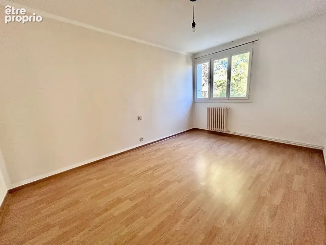 Appartement Montpellier  Parc Montcalm -T4  93 m2 - photo 4