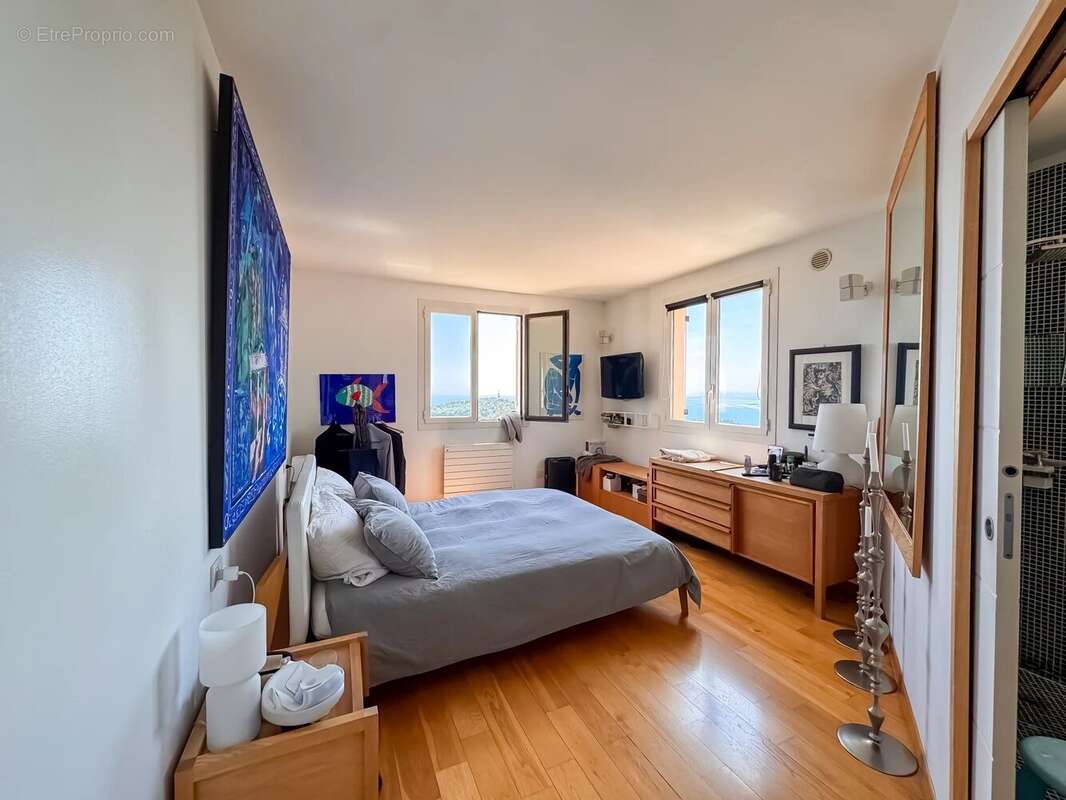 Appartement à VILLEFRANCHE-SUR-MER