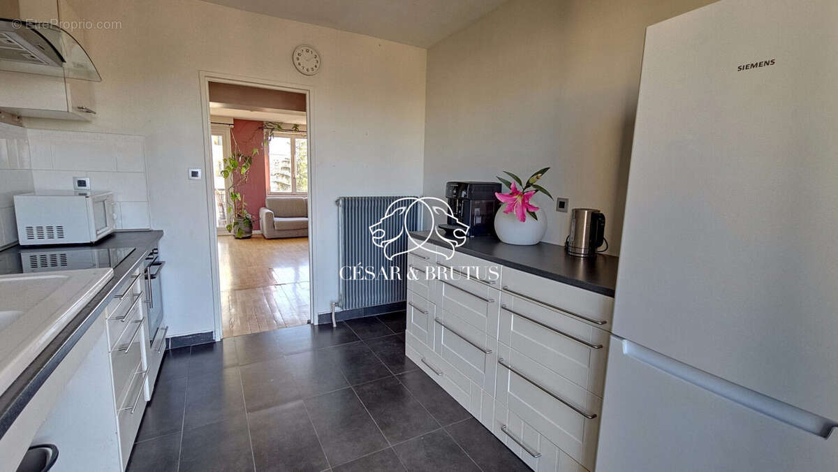 Appartement à LYON-5E