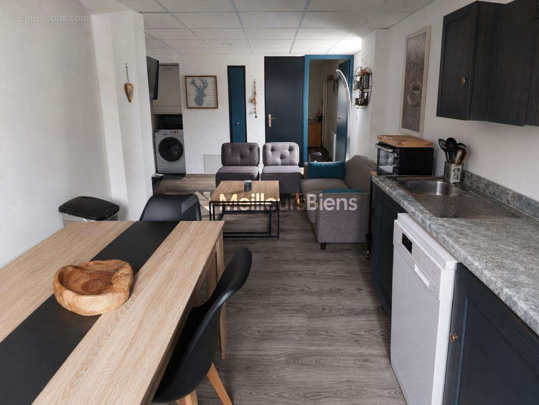 Saint François Longchamp 2 pièces 40,26 m² avec chambre et coin montagne - photo 3