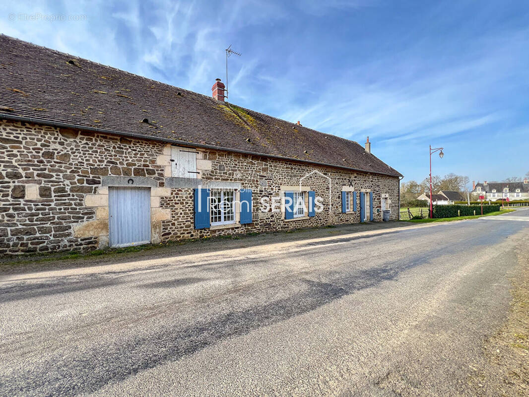 Maison à FRANCHEVILLE