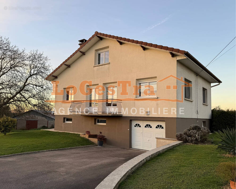 Maison à LIGNEVILLE