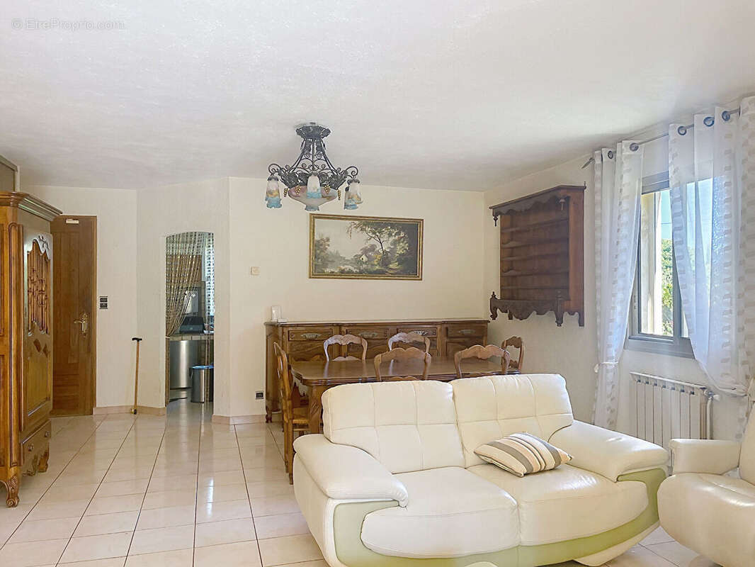 Maison à ORAISON