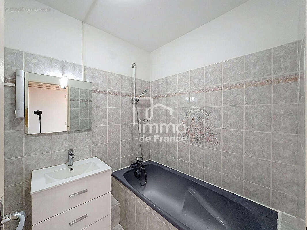 Appartement Oyonnax 4 pièce(s) 78 m2 - photo 12