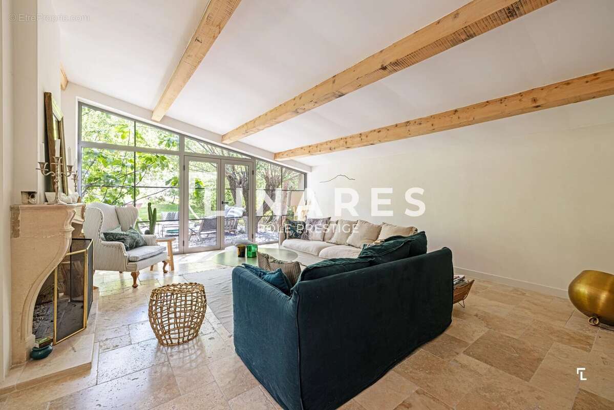 LA VICTOIRE - Maison de charme de 137m2 avec piscine - 13126 Vauvenargues/proche Aix en Provence - photo 8