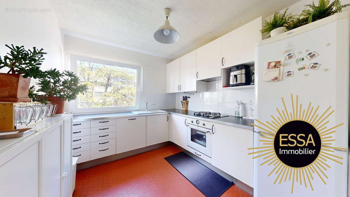 Appartement à VELIZY-VILLACOUBLAY