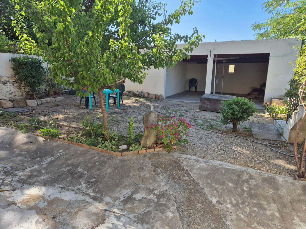 Appartement à PONT-SAINT-ESPRIT