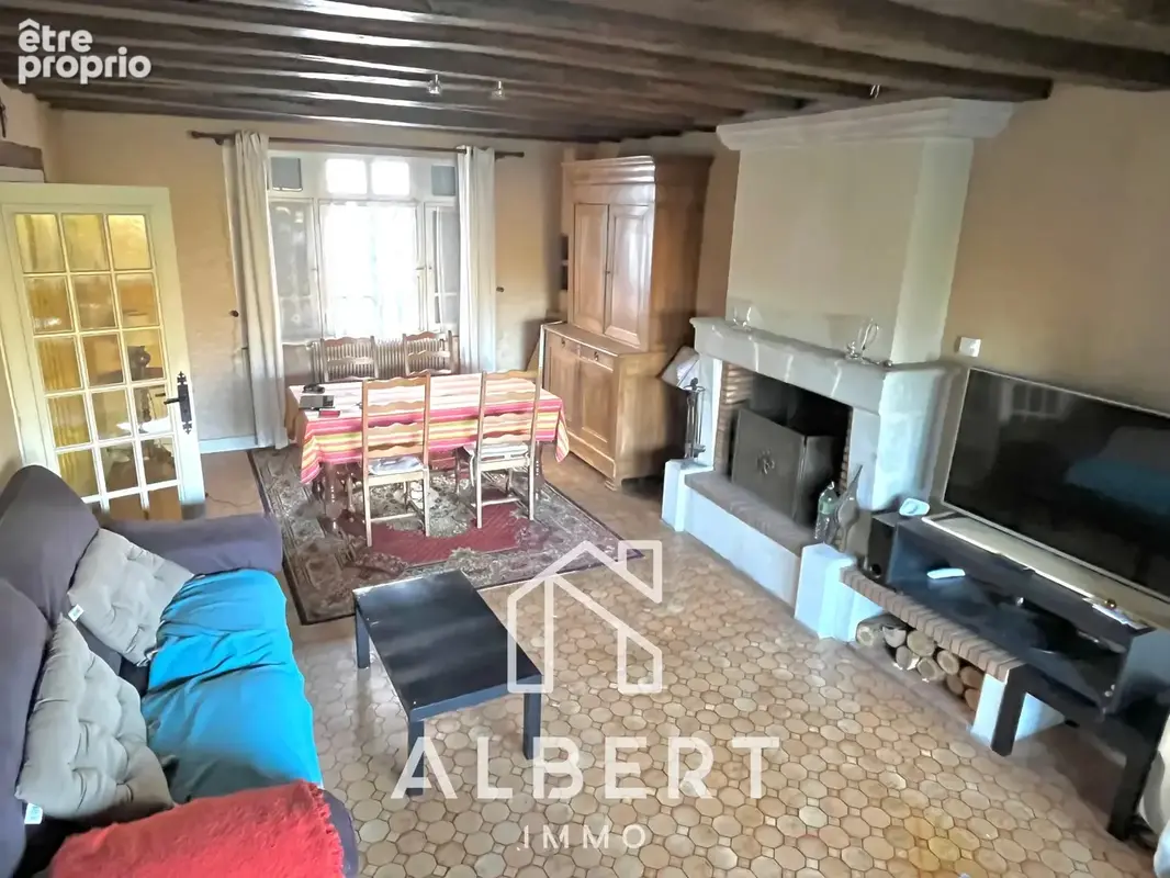 A rénover. Maison de village proche des commerces - photo 10