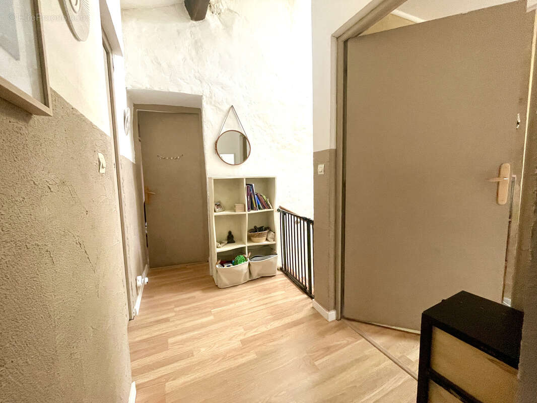 Maison à SAINT-FELIX-DE-LODEZ