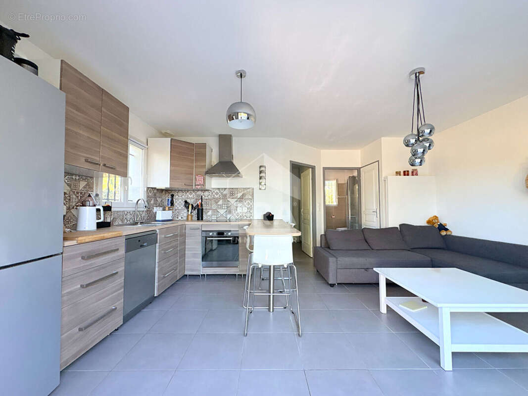 Appartement à PERTUIS