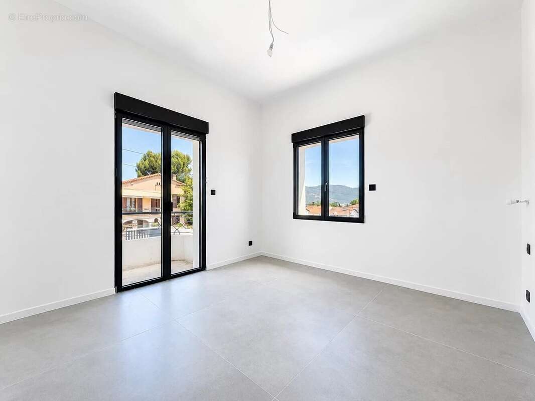 Appartement à MARSEILLE-12E