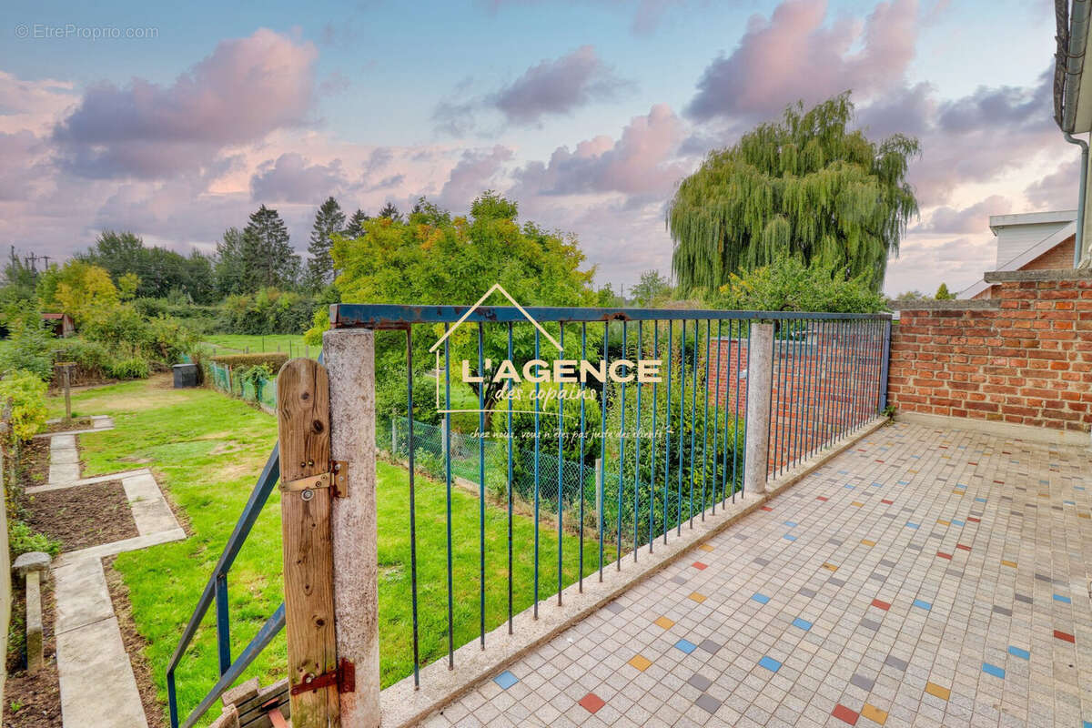 Maison à HAZEBROUCK