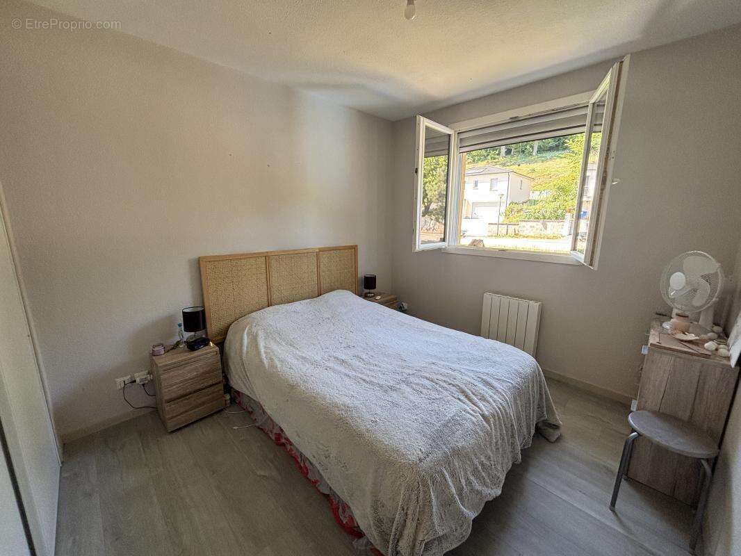 Appartement à COUZEIX