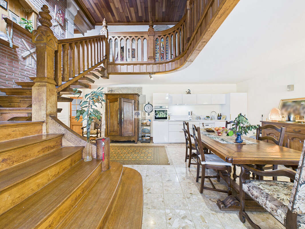 Maison à MAHALON
