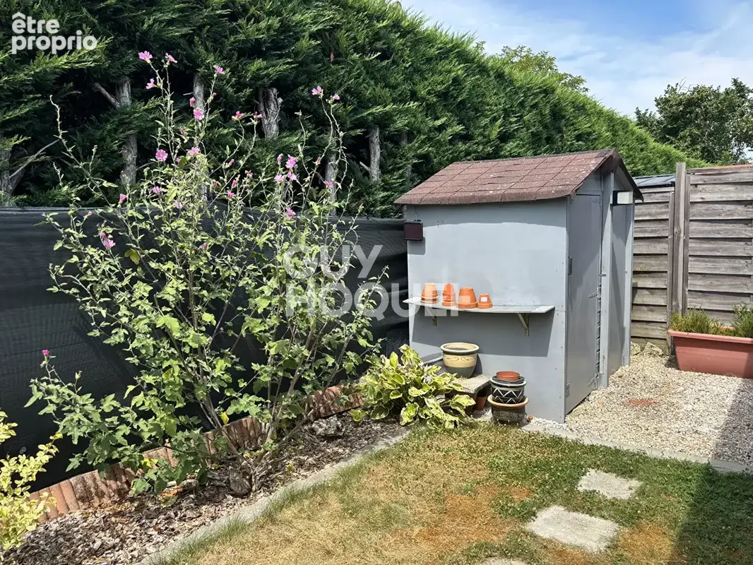 LIVERDY-EN-BRIE ? Plain-pied avec jardin dans un environnement privilégié - photo 7