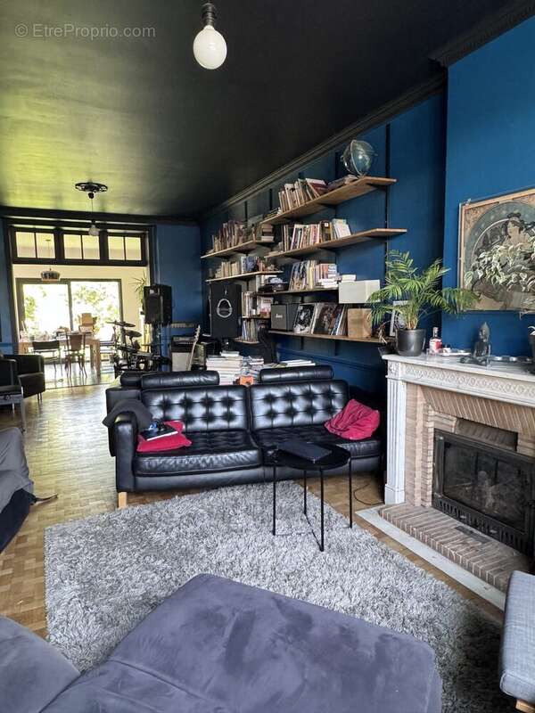 Maison 9 pièces 240 m² à vendre à Lille (59000) - photo 3