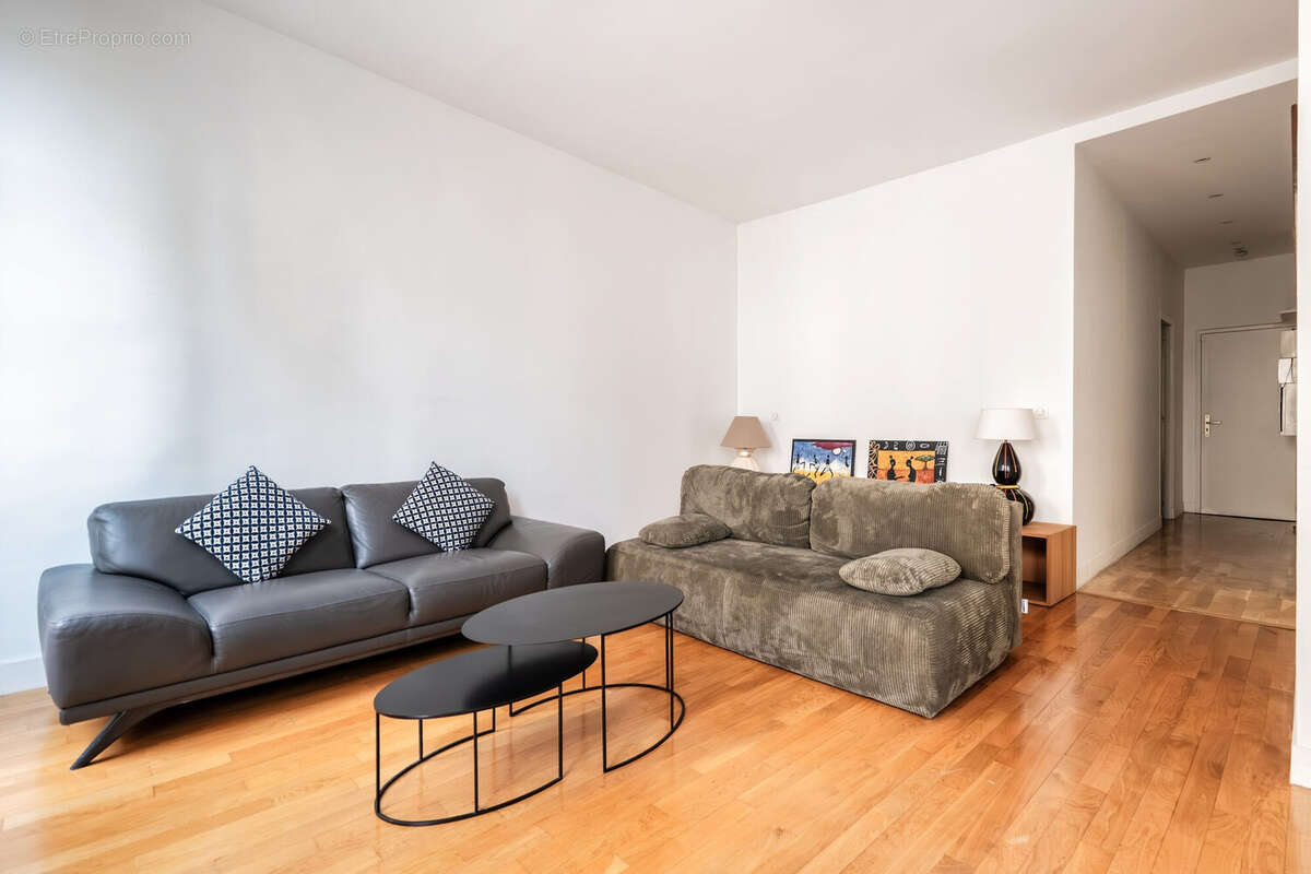 Appartement 52 m² à Paris-3e  - photo 5